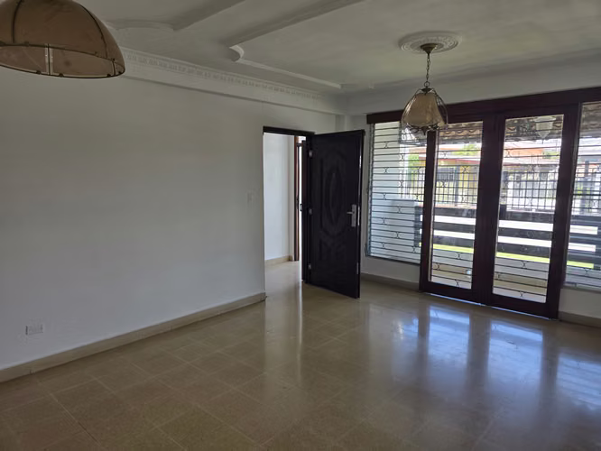 Vendo apartamento en planta baja con jardín