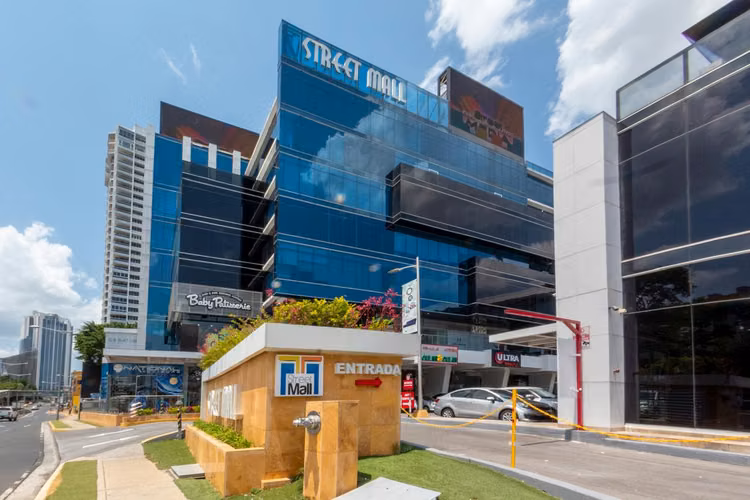 Alquiler Local Comercial Street Mall Frente Multiplaza