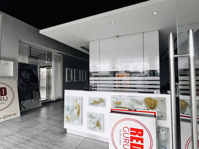 Alquiler Local Comercial Street Mall Frente Multiplaza