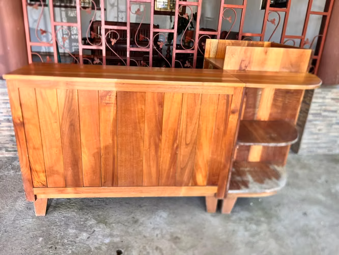 Se vende mostrador de madera