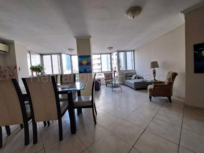 Venta apartamento en Bella Vista CF26-5237