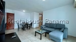 Venta de Apartamento con 81m2 en El Cangrejo PH Marquis Tower 26-925SR