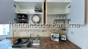 Venta de Apartamento con 81m2 en El Cangrejo PH Marquis Tower 26-925SR