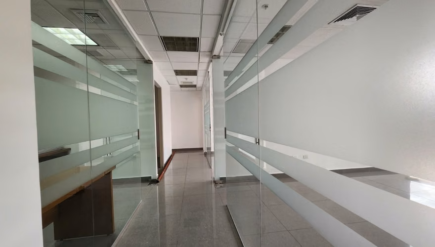 Se alquila oficina en PH Torre Aseguradora Ancón, Costa del Este - Imagen 6