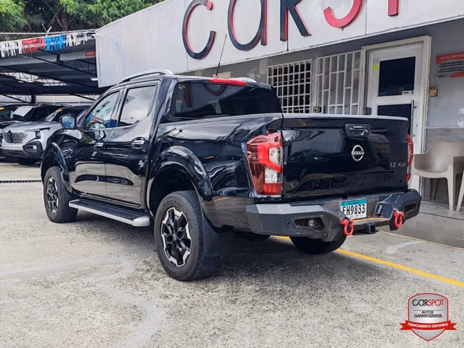 NISSAN FRONTIER LE 2024 - Imagen 5