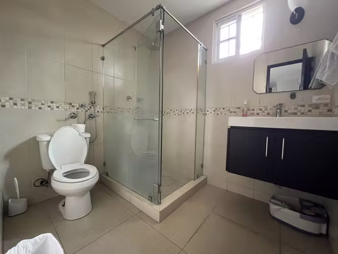 SE VENDE CASA – BOSQUES DE LAS CIBELES, ALTOS DE PANAMÁ