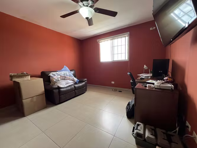 SE VENDE CASA – BOSQUES DE LAS CIBELES, ALTOS DE PANAMÁ