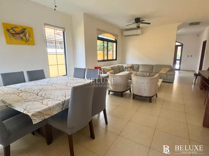 VENTA DE CASA EN EL DORAL, COSTA SUR (16)