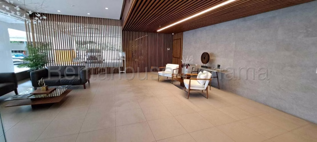 Venta de Apartamento con 199m2 en Clayton PH Clayton Park II 26-5252SR