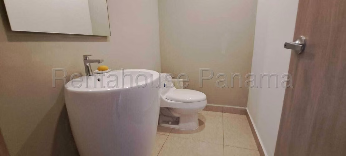 Venta de Apartamento con 199m2 en Clayton PH Clayton Park II 26-5252SR