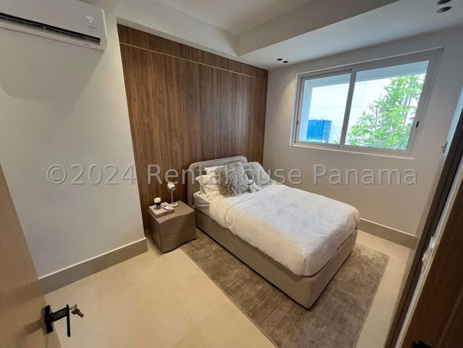 Venta de Apartamento con 101m en Santa Maria PH Oceanan 26-5261SR