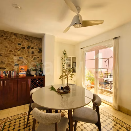 APARTAMENTO EN VENTA EN CASCO ANTIGUO – EXCLUSIVO PENTHOUSE – TERRAZAS, JACUZZI Y VISTAS PANORÁMICAS