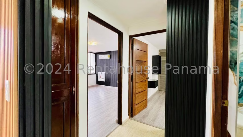 Venta de Apartamento con 116m2 en Obarrio PH Cancun 26-4127SR