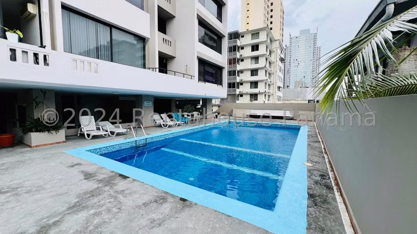 Venta de Apartamento con 116m2 en Obarrio PH Cancun 26-4127SR