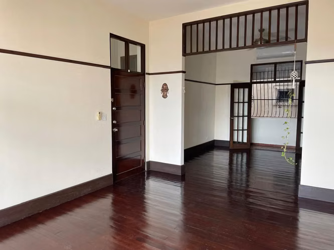 EXCLUSIVO APARTAMENTO EN CASCO ANTIGUO – HISTORIA, ESTILO COLONIAL, PLAYA Y VIDA CULTURAL - Imagen 5