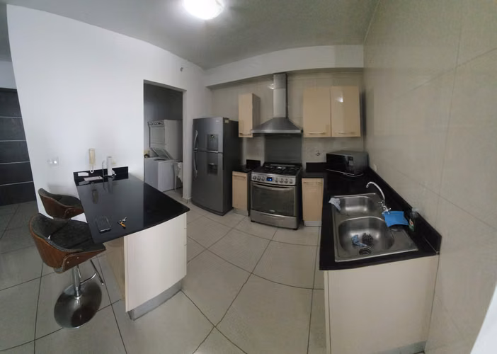 HERMOSO APARTEMENTO VISTA AL MAR PH ALLURE 1 RECAMARA BALCON VISTA AL MAR FULL AMOBLADO
