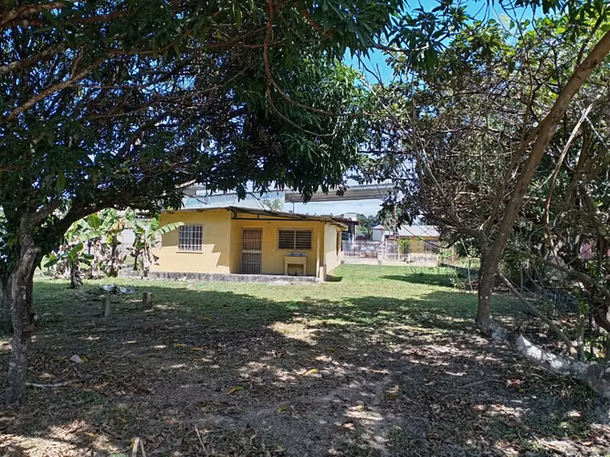 Se Vende Casa con Terreno Amplio en Aguadulce por debajo del avalúo 78,000 - Imagen 5