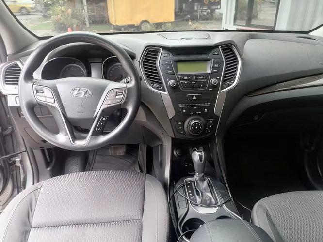 HYUNDAI SANTA FE 2013 EXCELENTES CONDICIONES - Imagen 11