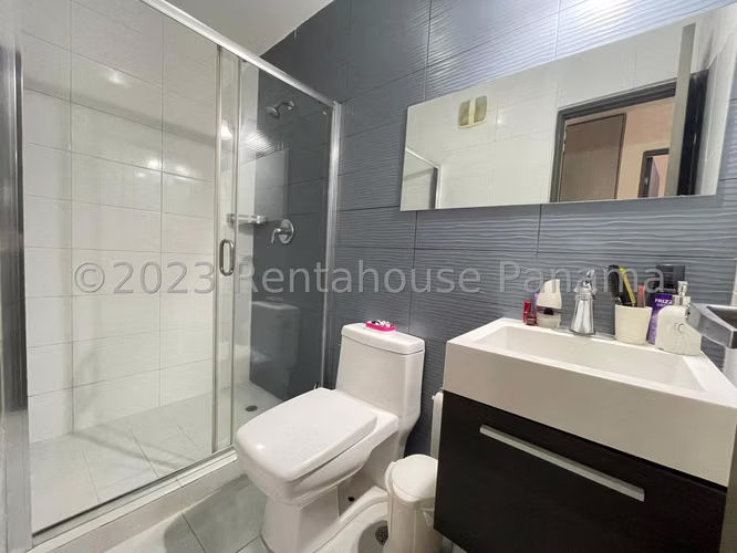 VENTA DE APARTAMENTO EN VIA ESPAÑA - PH METROPOLITAN PARK