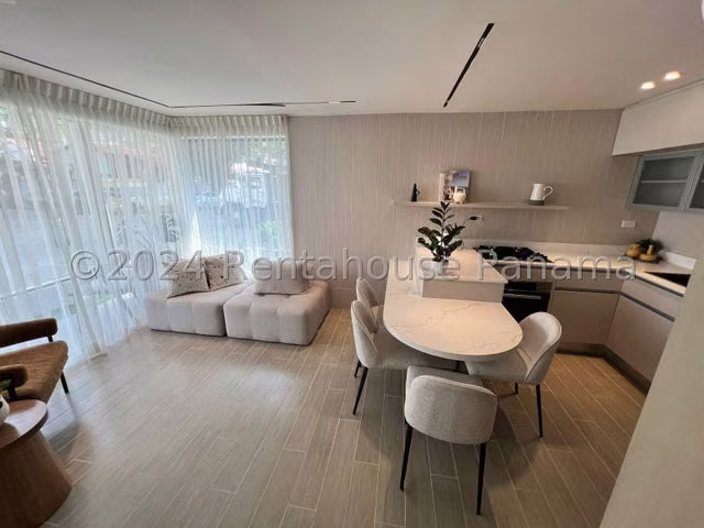 Venta de Apartamento con 45m2 en Bella Vista PH Armonia 26-5272SR