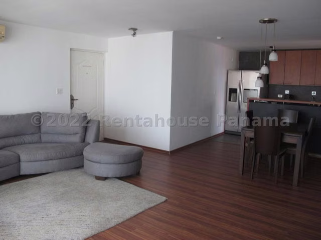 Venta de Apartamento con 110m en San Francisco PH Terramar 26-5296SR