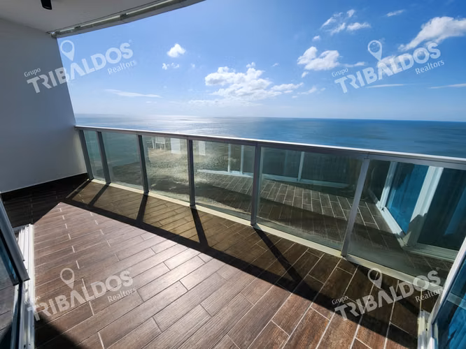 Venta de Apartamento en Ocean Waves Nueva Gorgona
