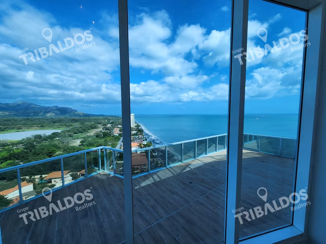 Venta de Apartamento en Ocean Waves Nueva Gorgona