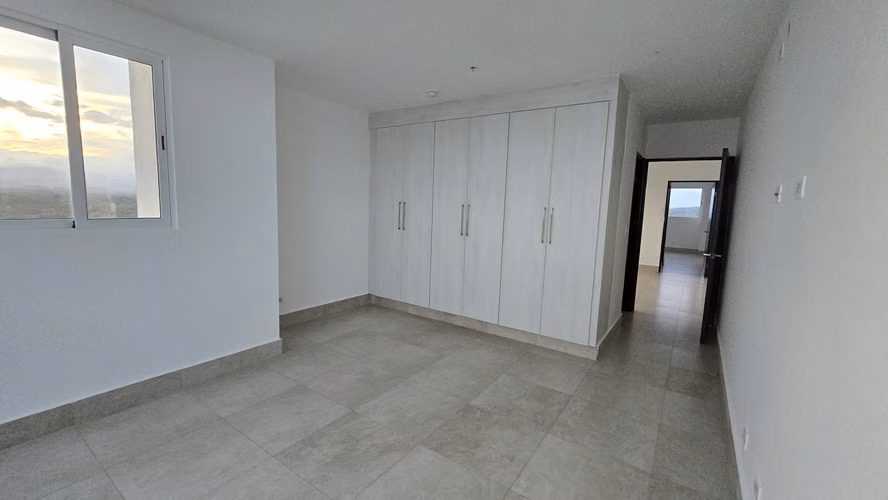 Venta de Apartamento en Ocean Waves Nueva Gorgona