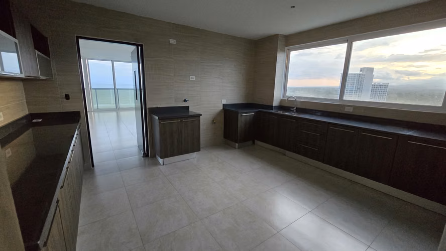 Venta de Apartamento en Ocean Waves Nueva Gorgona