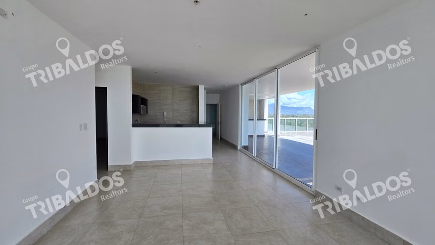 Venta de Apartamento en Ocean Waves Nueva Gorgona