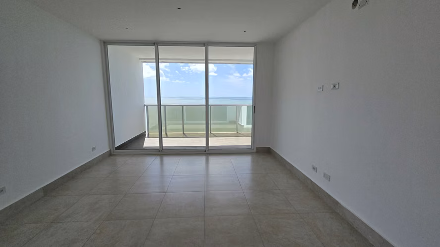 Venta de Apartamento en Ocean Waves Nueva Gorgona