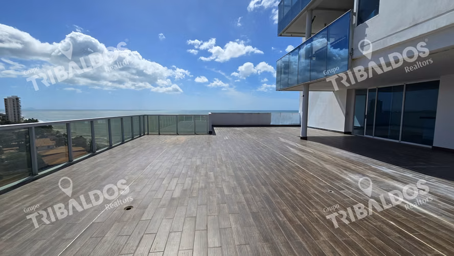 Venta de Apartamento en Ocean Waves Nueva Gorgona