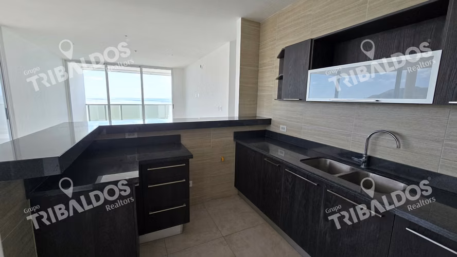 Venta de Apartamento en Ocean Waves Nueva Gorgona