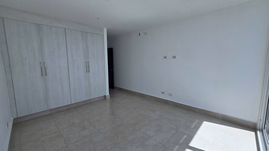 Venta de Apartamento en Ocean Waves Nueva Gorgona