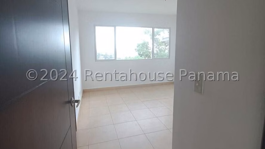 Venta de Casa Unifamiliar en Brisas del Golf Villa Alta Mts2: 278.40 PD