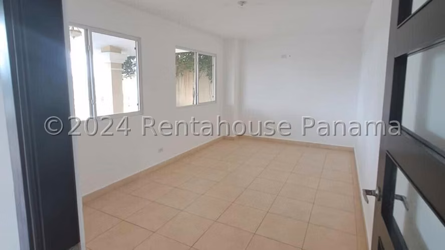 Venta de Casa Unifamiliar en Brisas del Golf Villa Alta Mts2: 278.40 PD