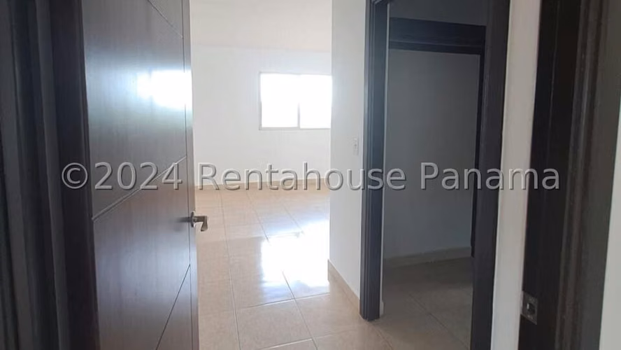 Venta de Casa Unifamiliar en Brisas del Golf Villa Alta Mts2: 278.40 PD