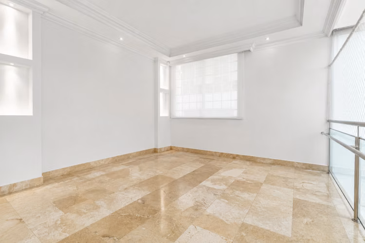 Amplio apartamento en edificio boutique — 372 m² por US$533,000