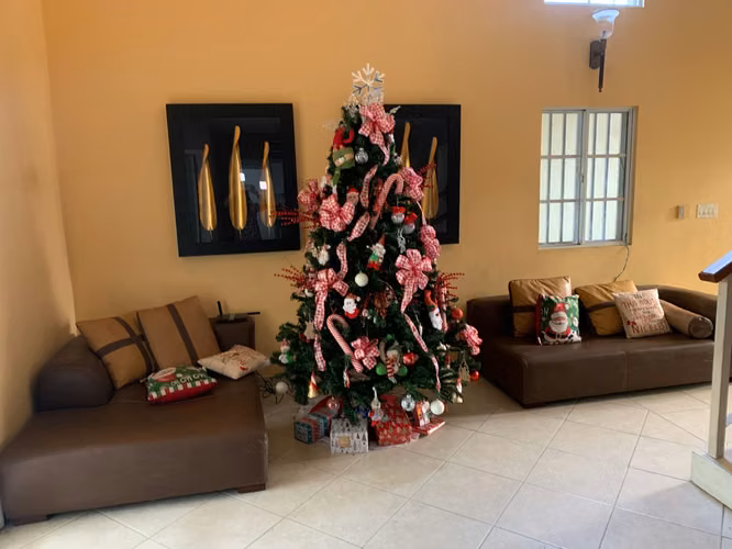 SE VENDE CASA UNIFAMILIAR – BOSQUES DE LAS CIBELES, ALTOS DE PANAMÁ
