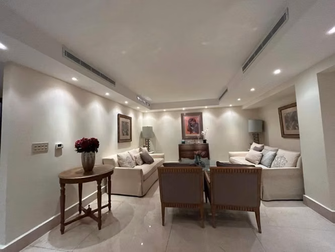 Vendo acogedora casa en Costa del Este