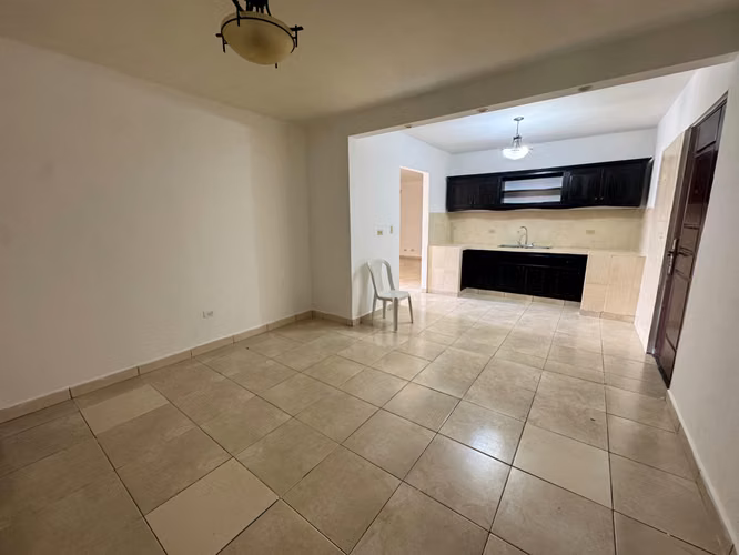 Casa en REMATE David Cerca del Federal Mall