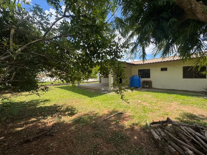 Casa en REMATE David Cerca del Federal Mall