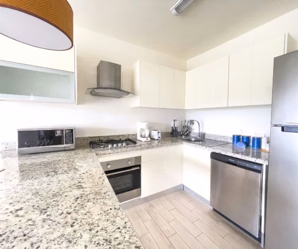 Alquiler de apartamento Amoblado Playa Caracol