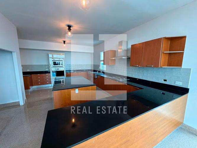 Apartamento en PH Pradera, Altos del Golf - Imagen 6