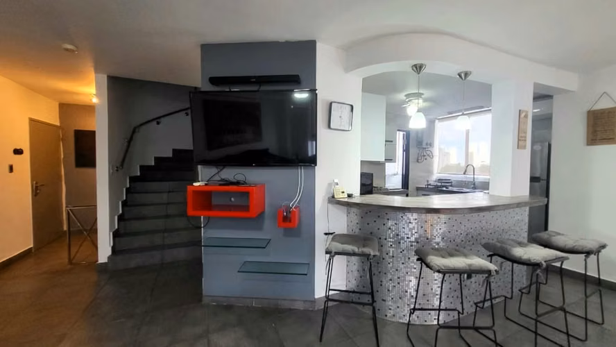 Alquiler Apartamento Amueblado ¡Céntricamente ubicado!