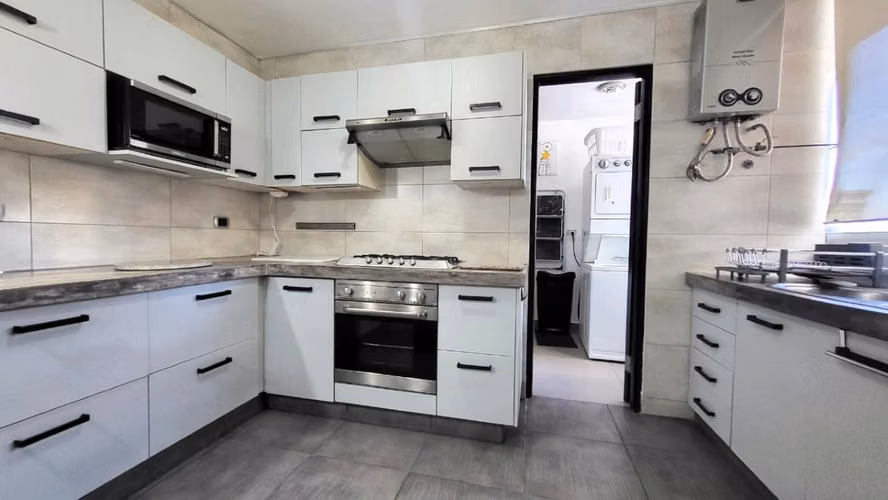 Alquiler Apartamento Amueblado ¡Céntricamente ubicado!