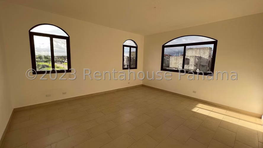 Venta de amplia Casa en Costa Sur, El Doral con 4 recamaras Mts2: 351.80 PD