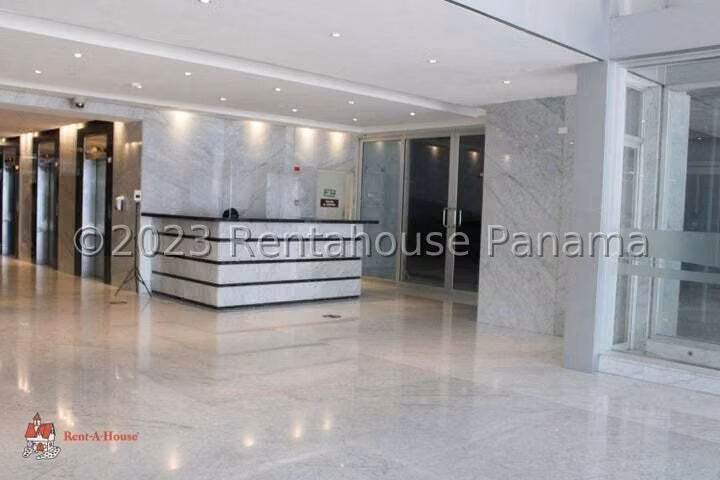 ALQUILER OFICINA EN TORRE ANCON COSTA DEL ESTE 26ML4016