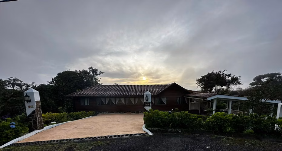 Venta de Casa en Altos del María, Urbanización La Rioca, 620m² de construcción y 4,102m2 de terreno
