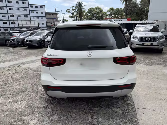 Mercedes Glb 200